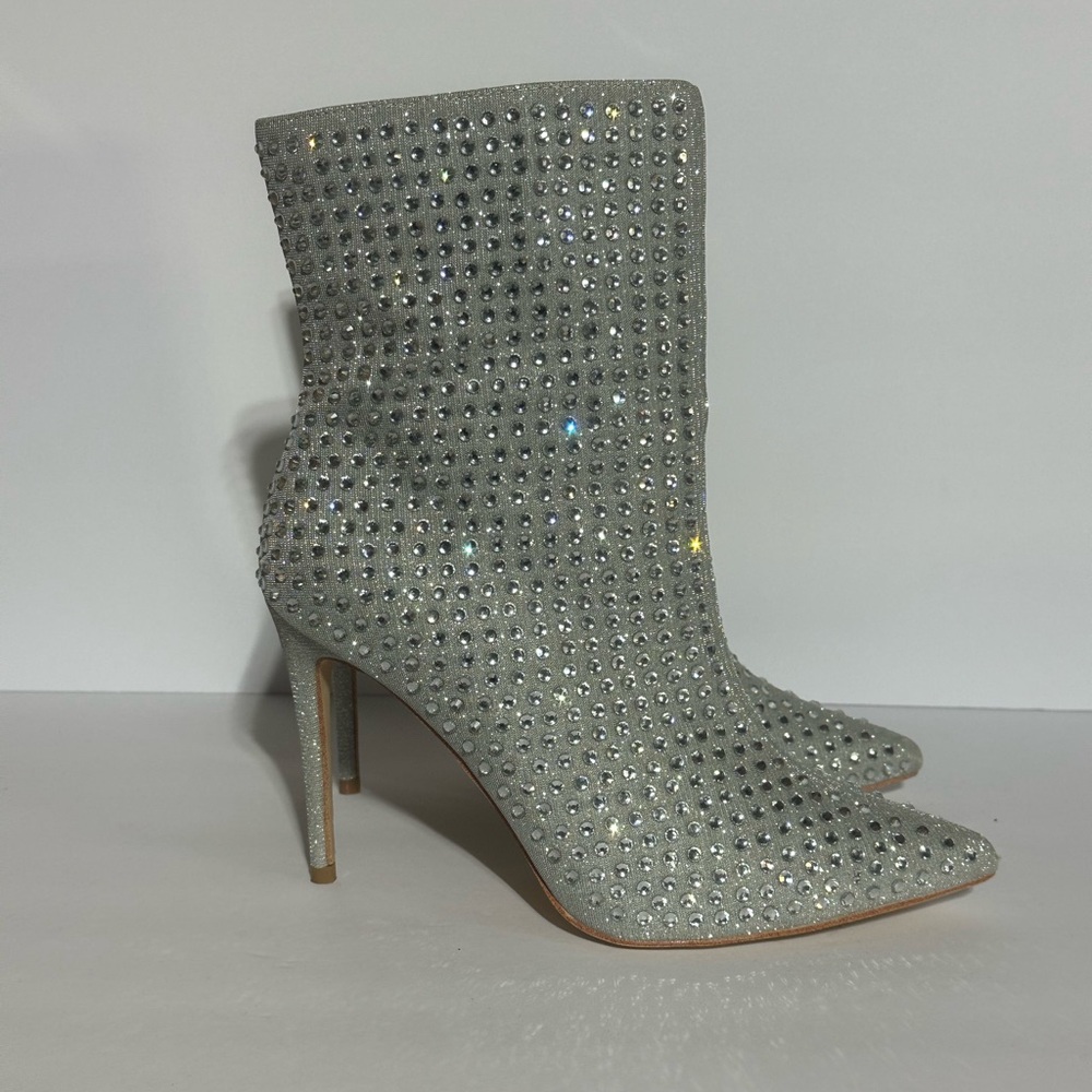 Elditas Stacy Silver Rhinestone Studded Heeled Boots
